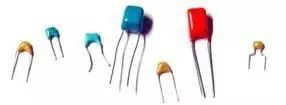 Detailed knowledge point data collection description of capacitors and capacitors